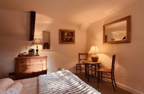 Longburton Hotel | The Rose and Crown