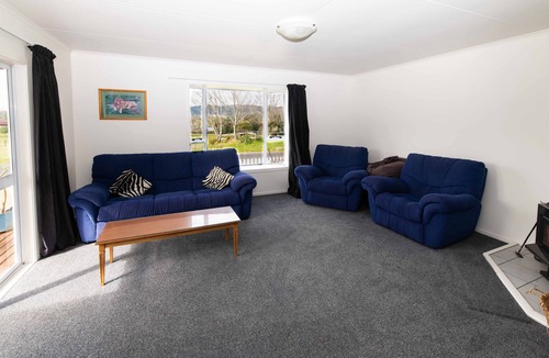 Mangakino House | The Rose Cottage