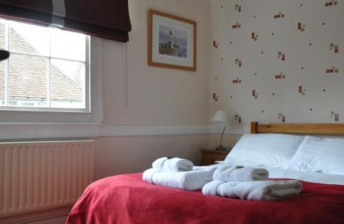 Burwash Bed & Breakfast | The Rose & Crown