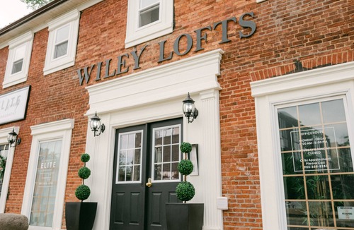 St. Davids Apartment | The Rosé Garden Wiley Loft Suite 2, downtown St. Davids