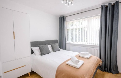 Holton House | The Rose, Holton