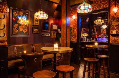 East Hollywood Hostel | The Rosemary