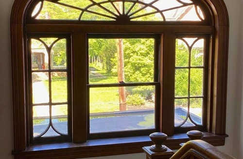 Mercersburg House | The Rosemont Mansion: Steps from Main Street
