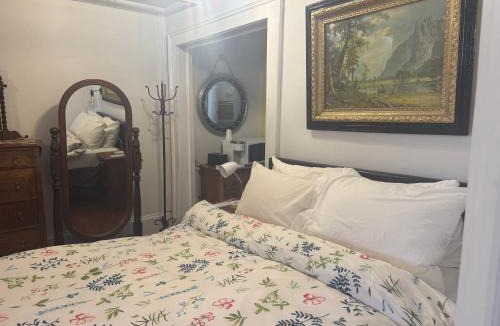 Downtown St. John's Bed & Breakfast | The Roses Heritage Inn