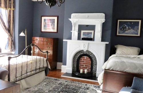 Downtown St. John's Bed & Breakfast | The Roses Heritage Inn