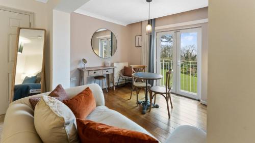 Ruan High Lanes Hotel | The Rosevine