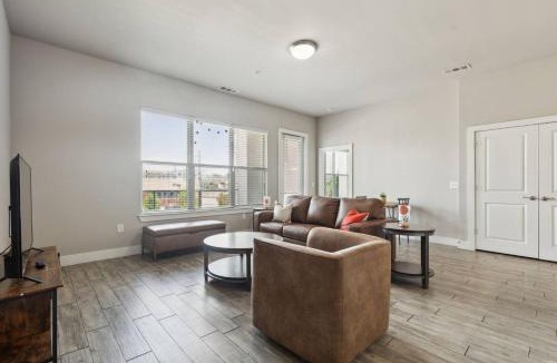 Dallas Apartment | The Rosewood Villa