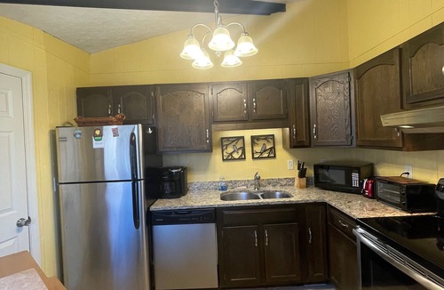 Sugar Mountain Condo | 'The Round House Bungalow' 3B Condo w/Huge Deck