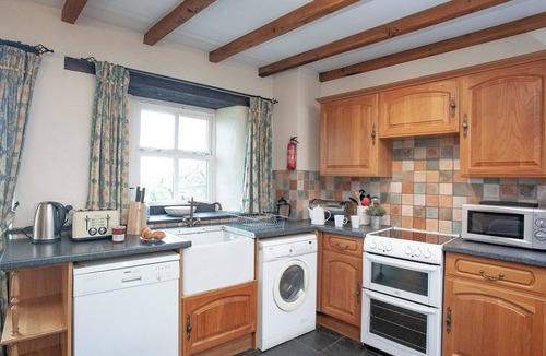 Saint Gennys Cottage | The Roundhouse - TBE