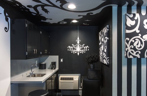 Roxbury Hotel | The Roxbury