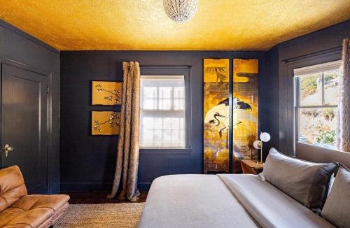 Castro District Apartment | The Royal Bohemian