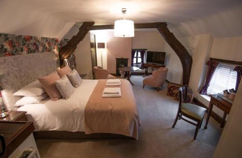 Cottingham Hotel | The Royal George