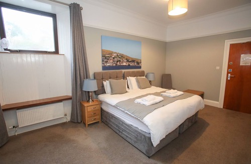 Stromness Hotel | The Royal Hotel Stromness