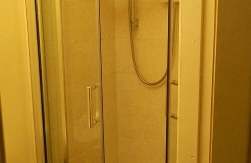 Durham House | The Royal Oak