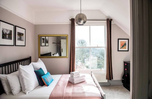 Hawkhurst Hotel | The Royal Oak Hotel