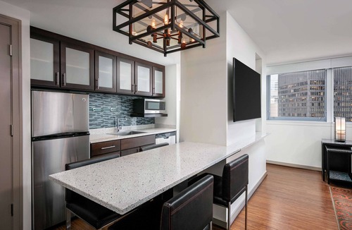 Downtown Chicago Hotel | The Royal Sonesta Chicago Downtown