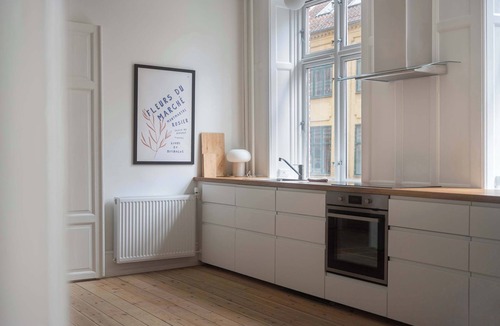 Osterbro Apartment | The Royale Retreat with 4 bedrooms