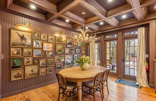 Newport House | The Royce - Two Luxury Family Homes in Downtown Newport