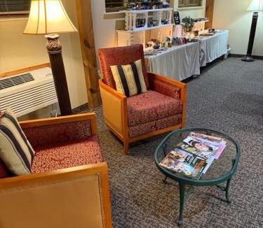 Rushford Hotel | The Rushford Inn