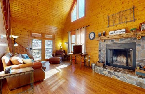 Kyle House | The Rushing Creek Cabin