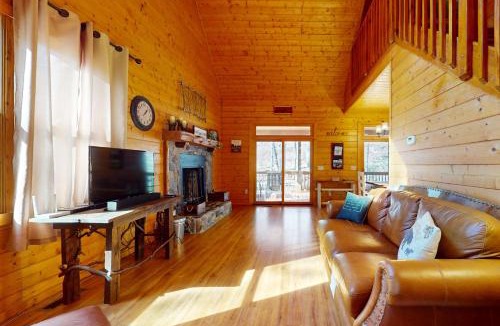 Kyle House | The Rushing Creek Cabin