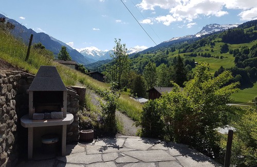 Kublis House | The rustic holiday home on the sunny slope