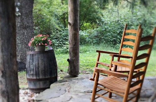 Stanardsville Cabin | The Rustic Old Dam Cabin