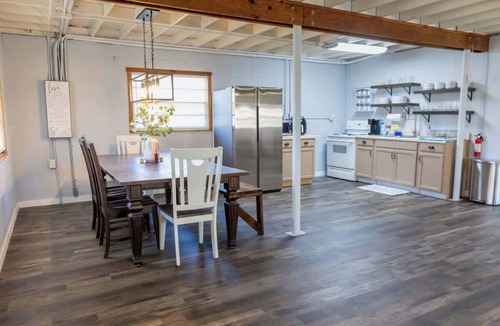 Plant City Apartment | The Rustic Reed Barn