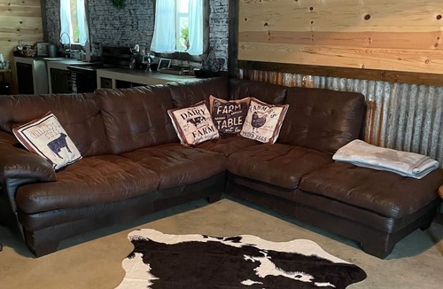 Bokchito House | The Rustic Udder-3 Queen 2 Twin/1 bath 15 min to Choctaw Casino