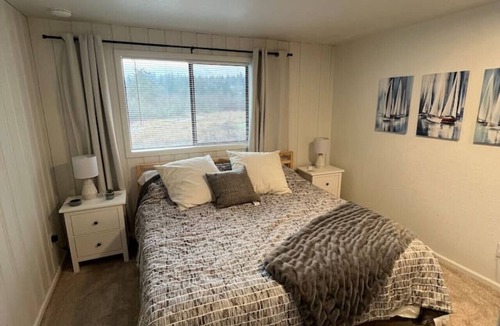 West Lake Stevens House | The Sail Away Townhome