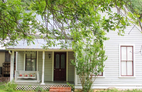 Salado House | The Salado Inn Baylor Cottage