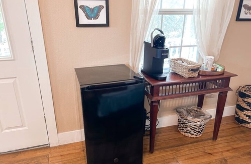 Salado Apartment | The Salado Inn Kolb Suite