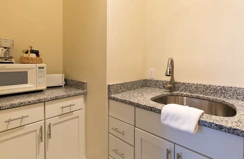 Salem Bed & Breakfast | The Salem Inn