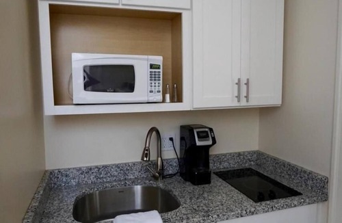 Salem Bed & Breakfast | The Salem Inn