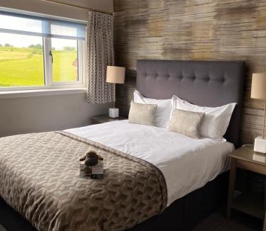 Irthington Hotel | The Sally