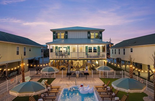 Gulf Shores House | The Saltwater Social ~ Heated/Chilled Pool, Hot Tub, Theater, Arcade, & Golf