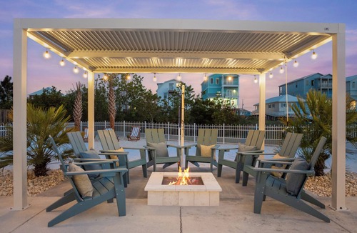 Gulf Shores House | The Saltwater Social ~ Heated/Chilled Pool, Hot Tub, Theater, Arcade, & Golf