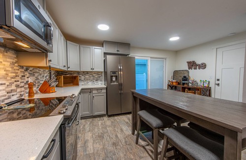 Reedsport House | The Salty Duplex (Right Side)