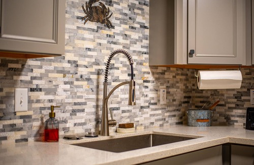 Reedsport House | The Salty Duplex (Right Side)