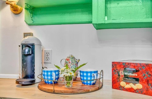 Manset House | The Salty Pines-New!