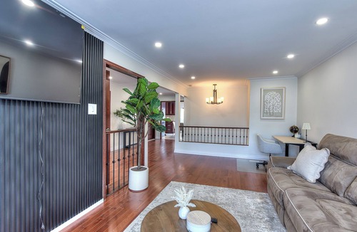 Laval House | The Samson Retreat