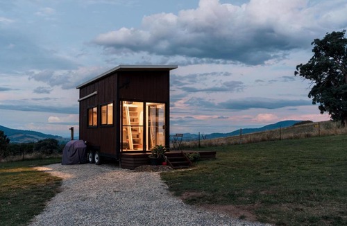 Yackandandah House | The Sanatorium