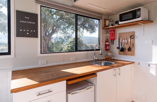 Yackandandah House | The Sanatorium