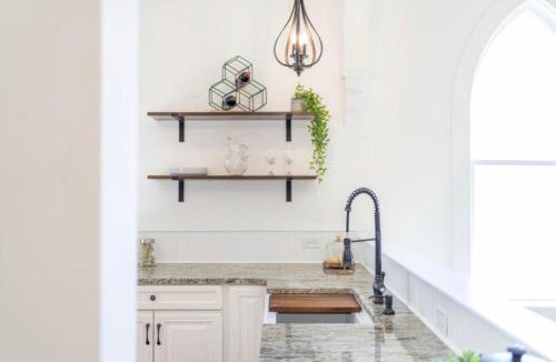 Staunton Villa | The Sanctuary:Downtown Staunton