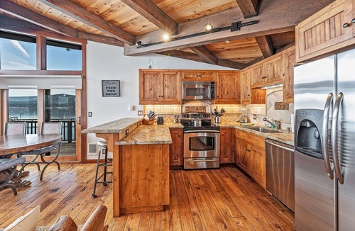 Dollar Point Condo | The Sanctuary - Secluded Tahoe Lakefront Condo with 180 Views, near Downtown Tahoe City