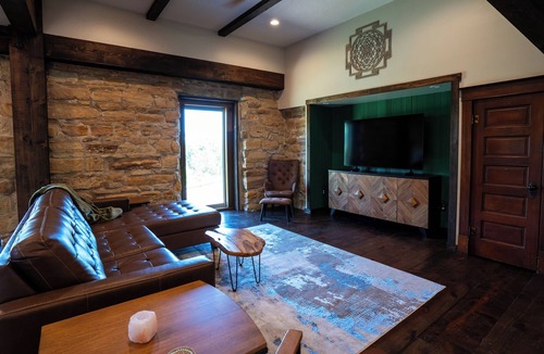 Jordan Apartment | The Sanctuary