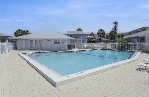 Surfcrest Village House | The Sand Castle