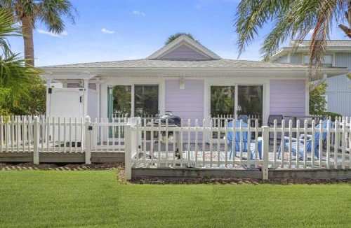 Surfcrest Village House | The Sand Castle