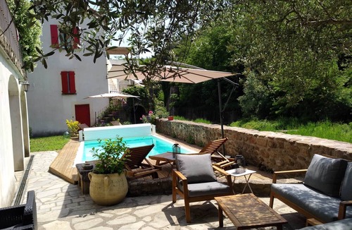 Saint-Jean-de-Valeriscle Apartment | The Sand Rose - 5 people