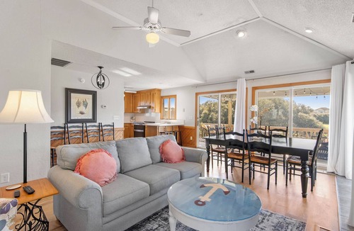 Sea Scape House | The Sand Wedge: Dogs Allowed | Private Saltwater Pool